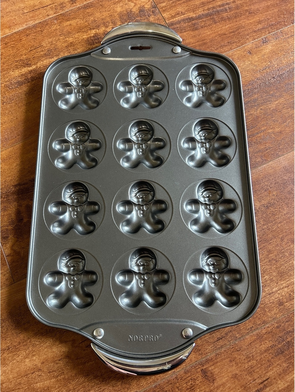 Norpro Nonstick Gingerbread Man Cookie Pan